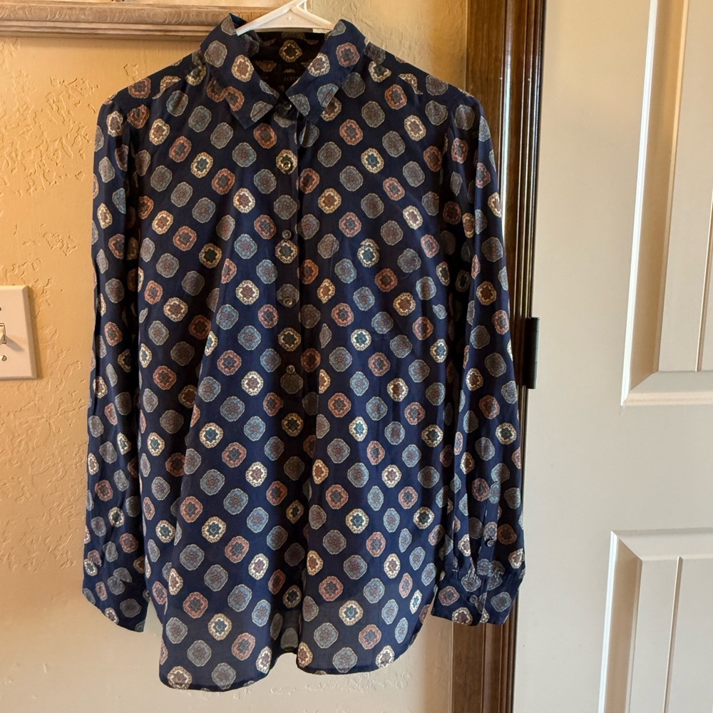J Crew Sz 8 Shirt Cotton/Silk Blend Geometric Pattern Shirt Navy Lightweight